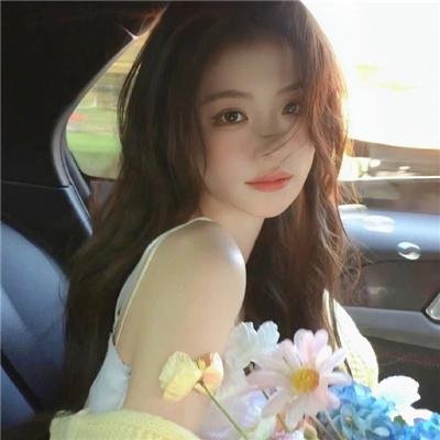 明天、我会成为谁的女友